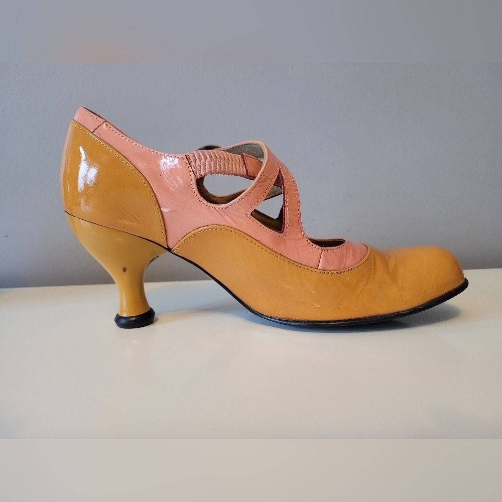 Fluevog Bellevue Pearl Hart Criss Crossed Mary Jane Heel, GUC, Size 7.5 - Picture 8 of 16
